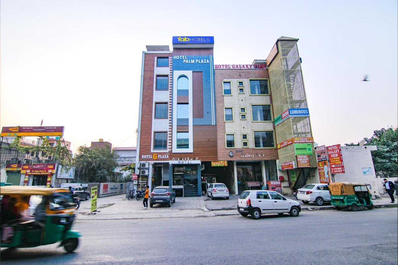 Fabhotel Palm Plaza Zirakpur Exterior photo